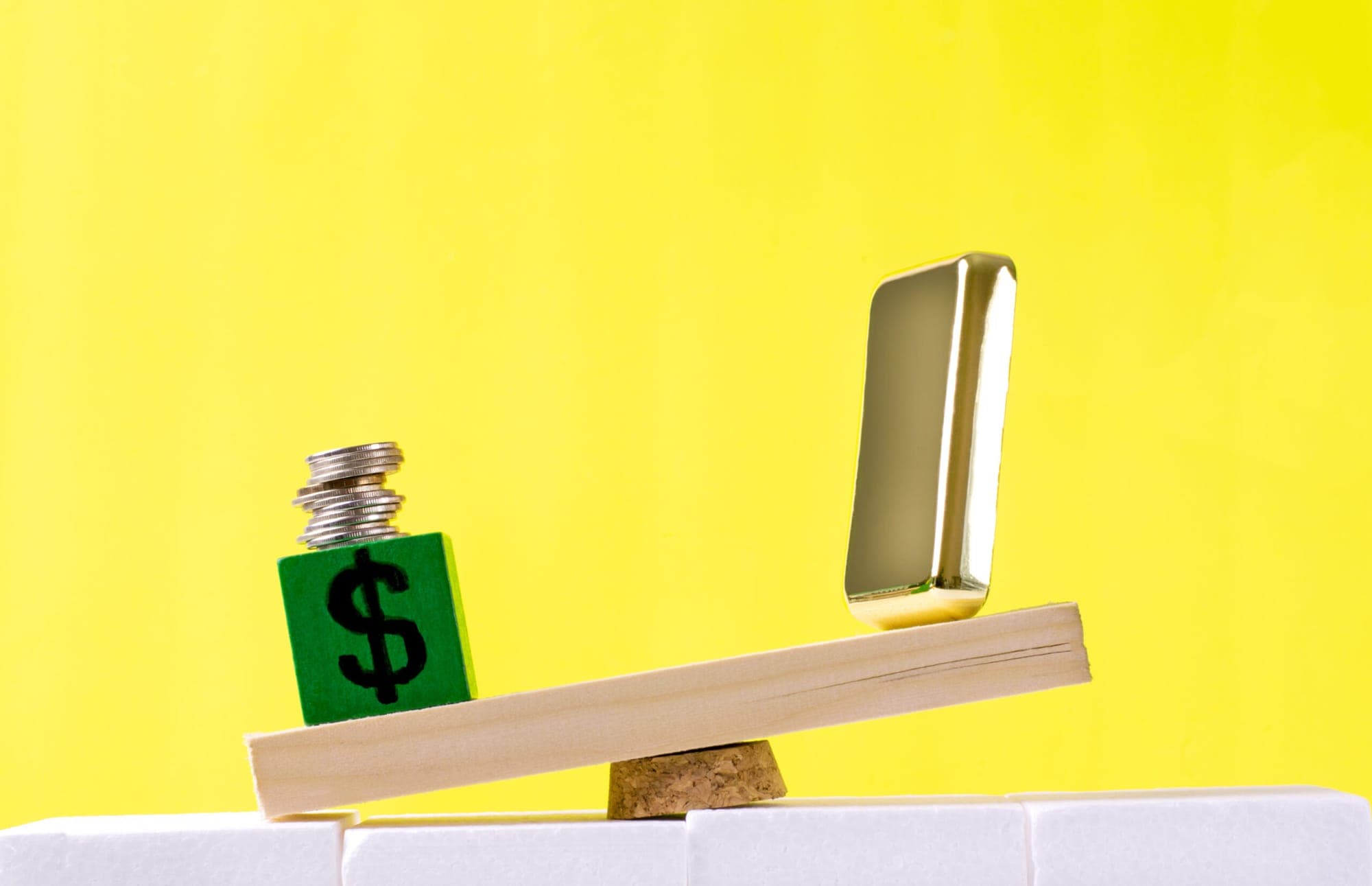 Mastering swing trading strategies represented in a picture.