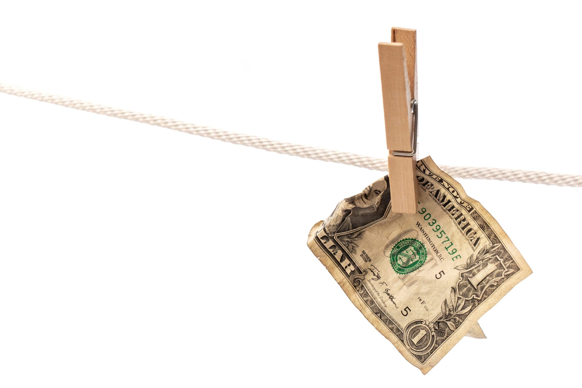 US Dollar Falls represented in an image.