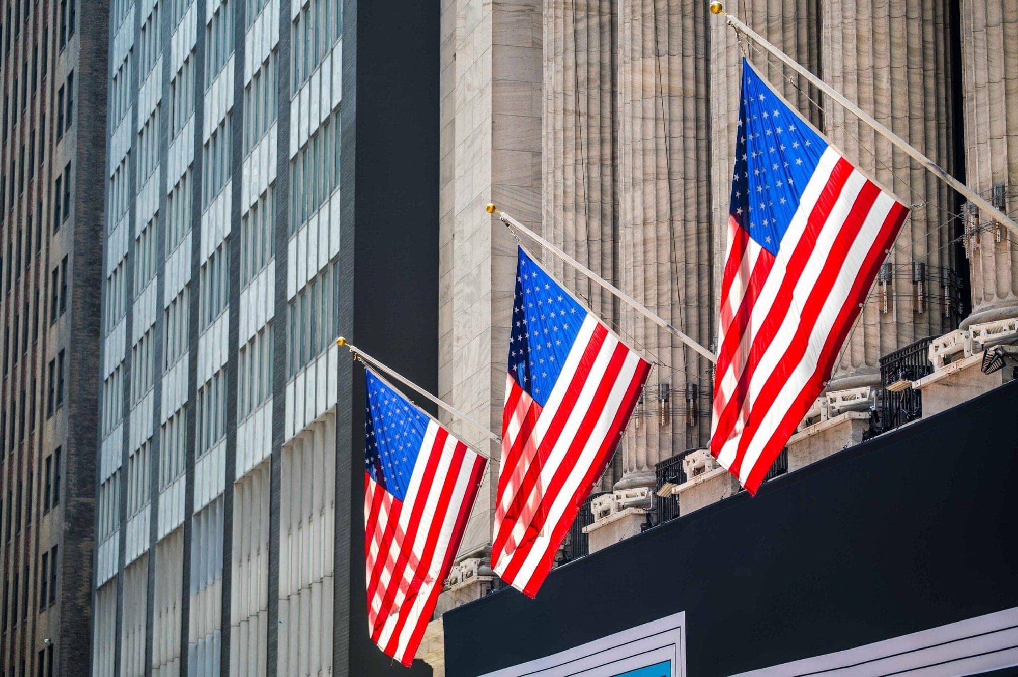 US market close represented in an image.