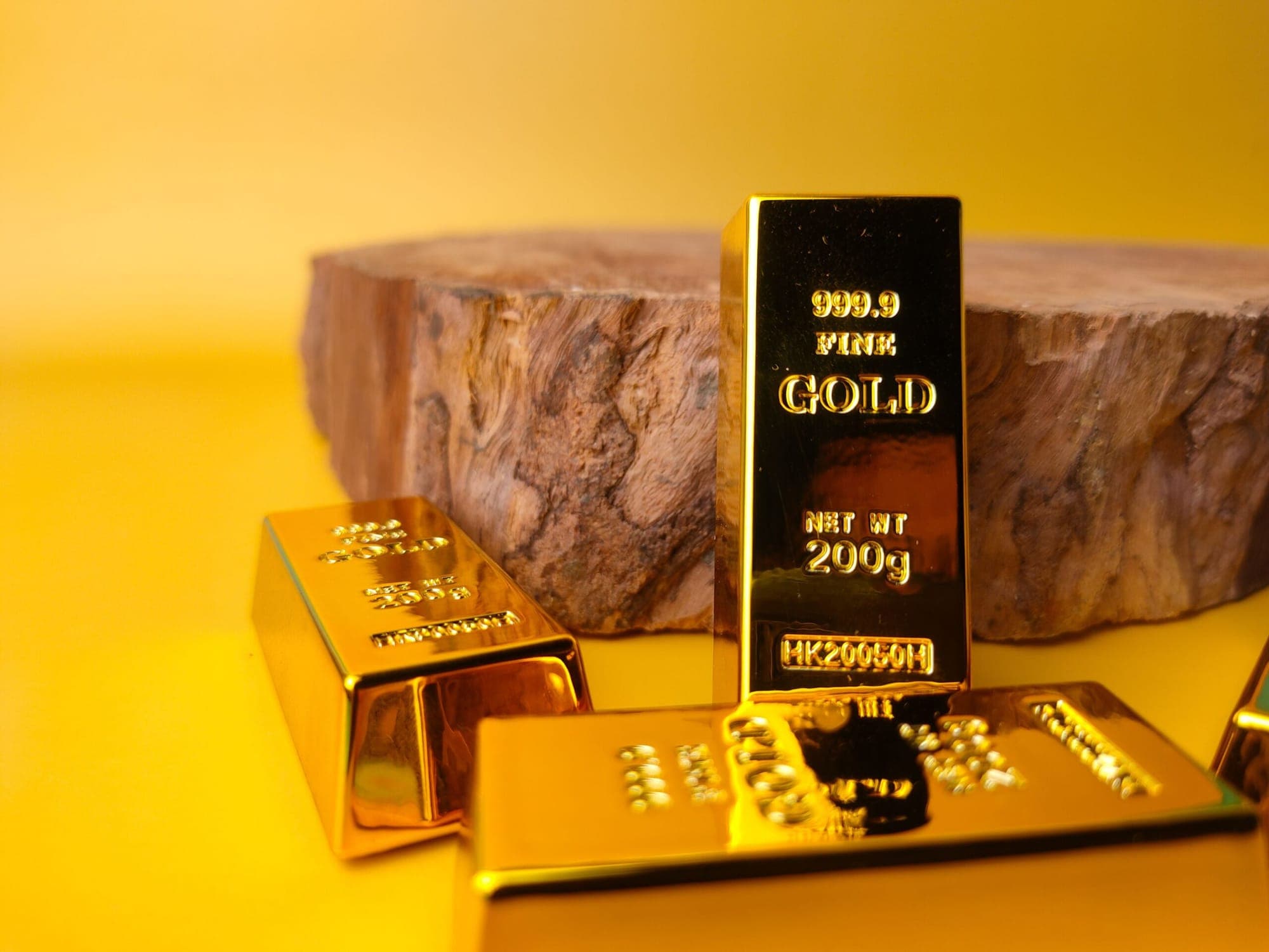 Can Central Banks Trigger Gold Bubble by Overbuying?