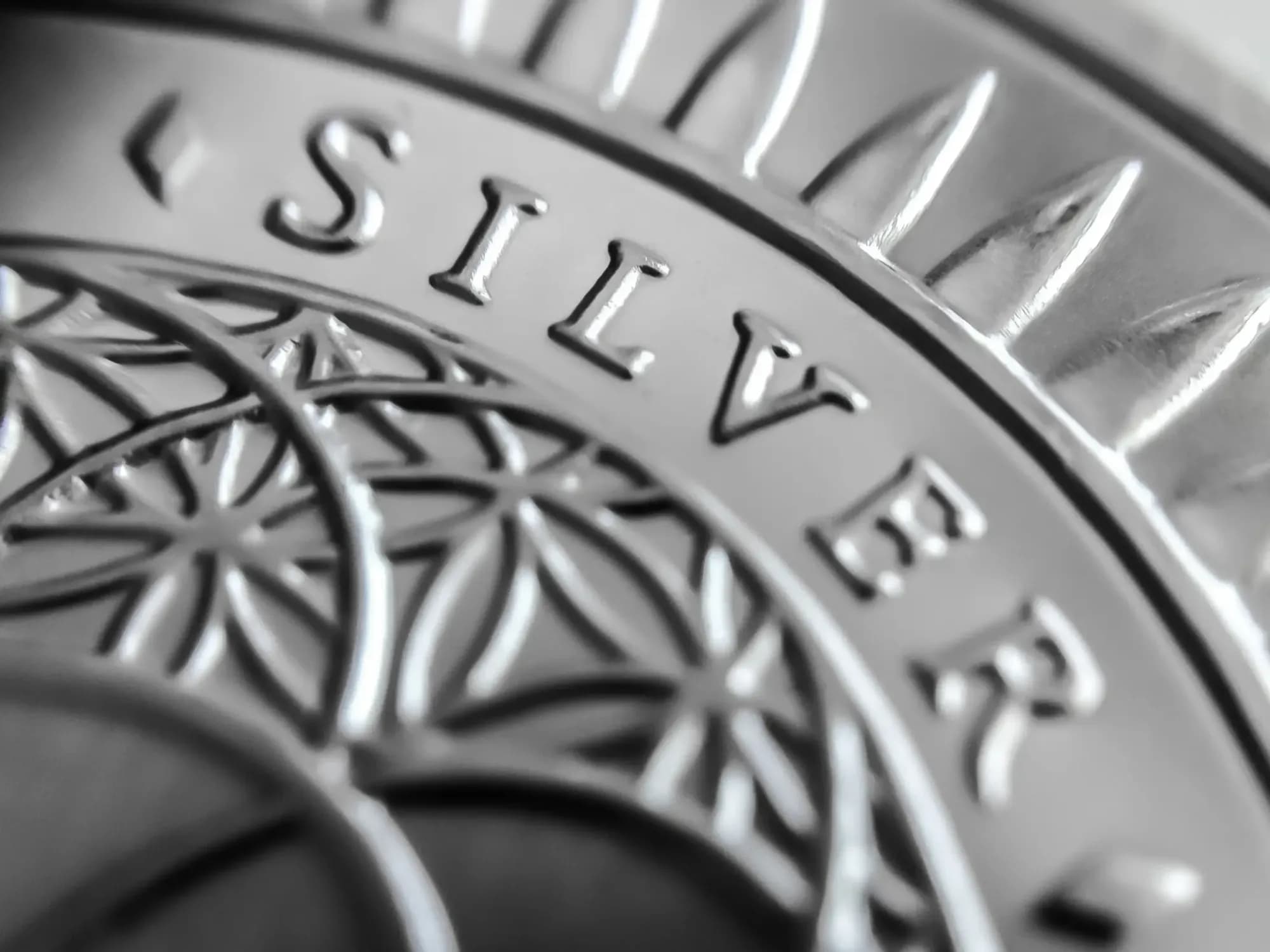 What Are the Main Industrial Uses of Silver in 2025?