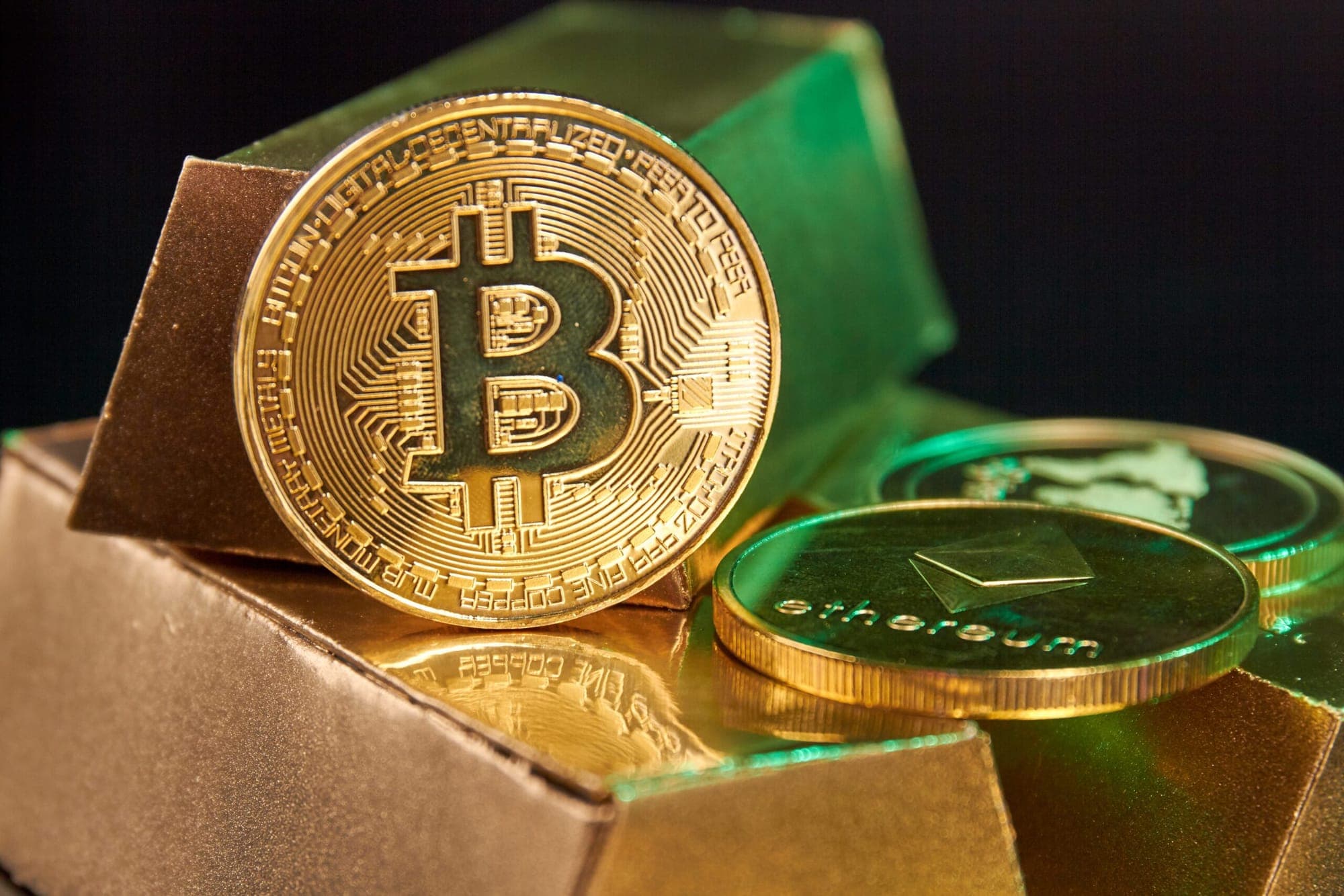 What Are Gold-Backed Stablecoins and Should You Buy Them?