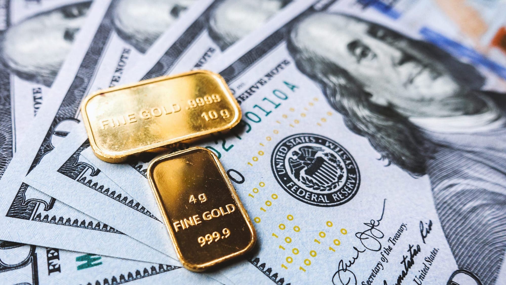 XAG/USD vs XAU/USD: Key Differences Explained