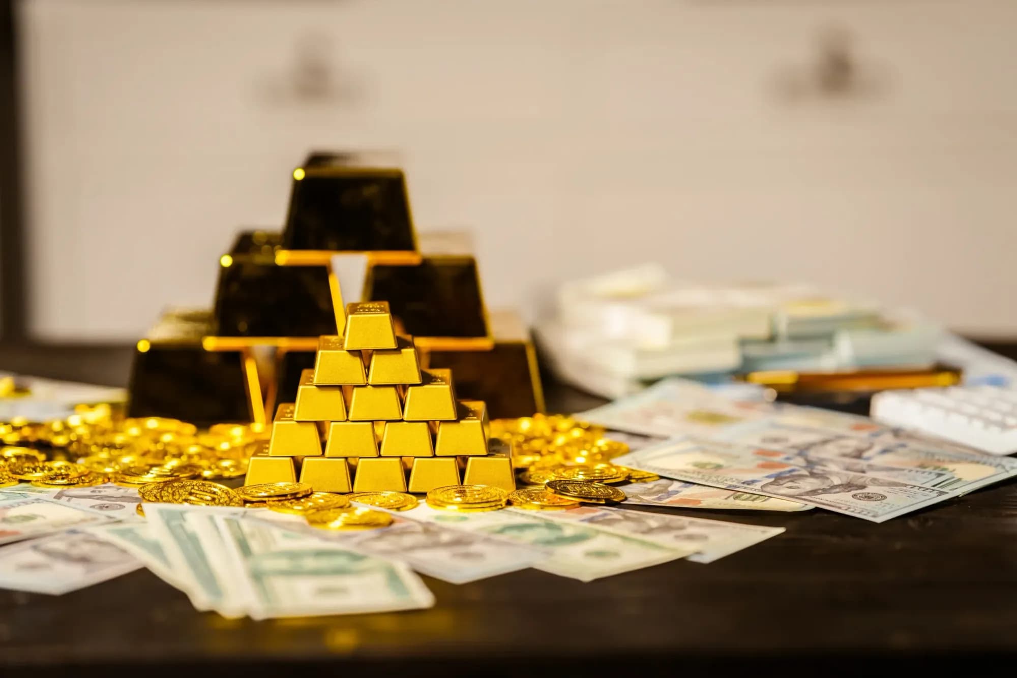 Gold Standard Explained: Why Some Countries Want It Back