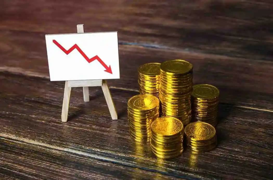 Gold Price Correction 2025: Is a 20% Pullback Coming?