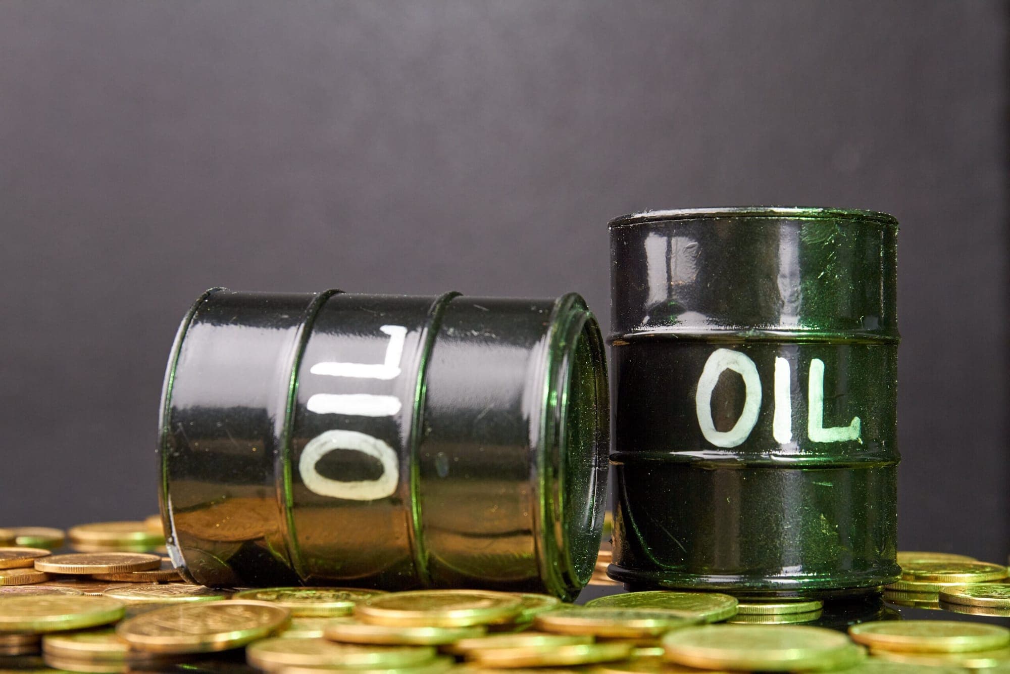 Gold vs Oil: Which Reacts Faster to Global Crises?