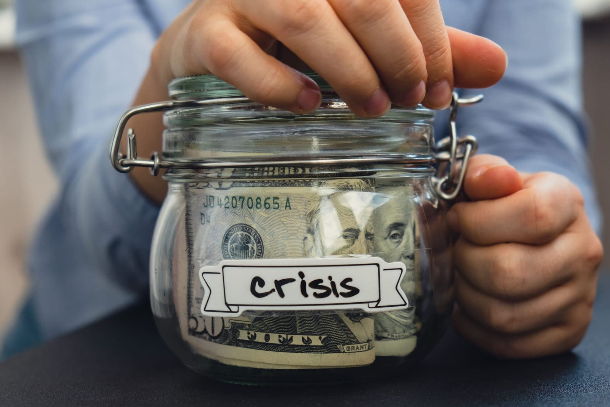 What Is a Currency Crisis? 5 Examples Every Trader Should Know