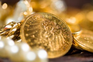 Gold Price Forecast: Bears Pounce, Shattering Dreams of Fresh Record