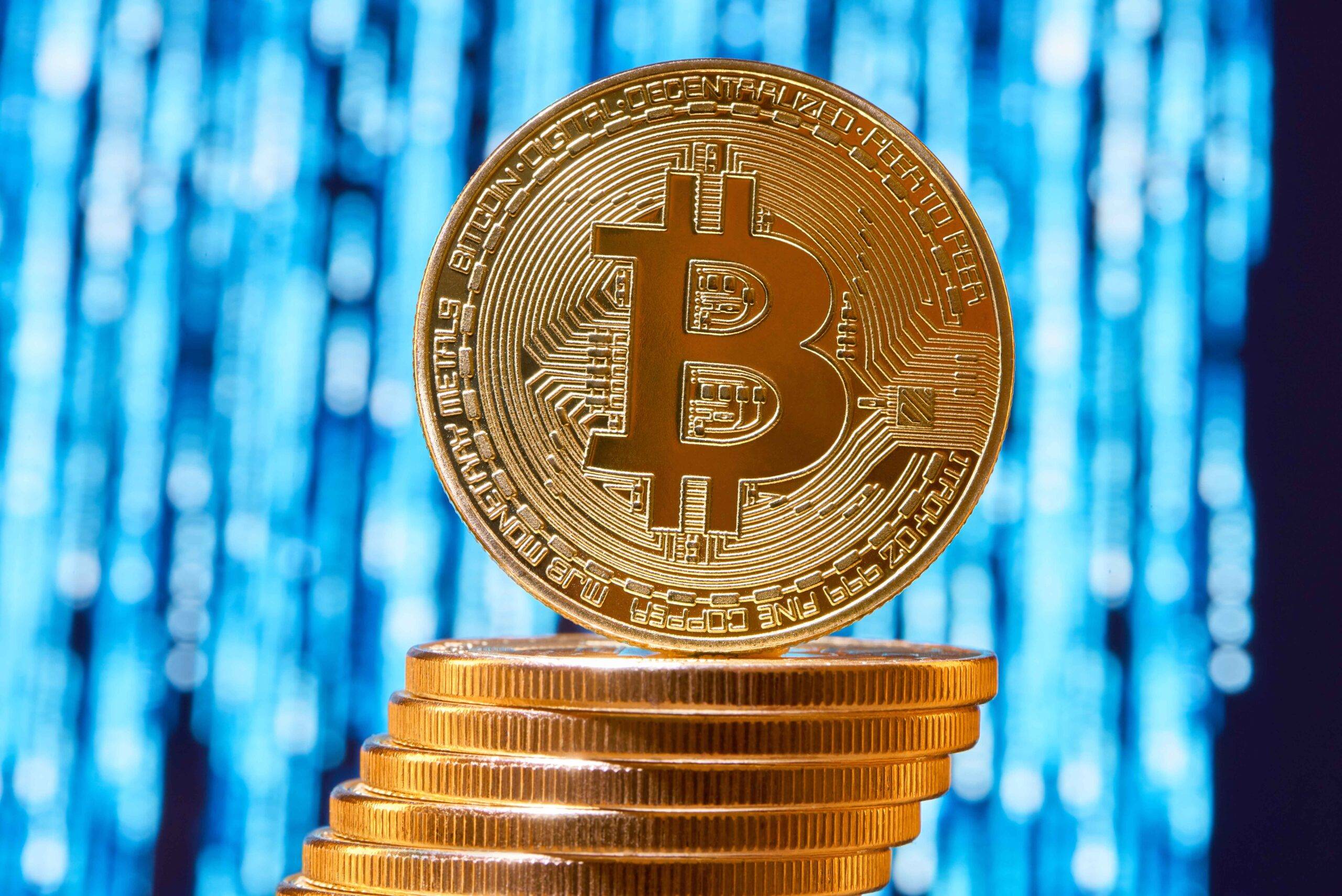 Bitcoin Price Consolidation represented in an image.