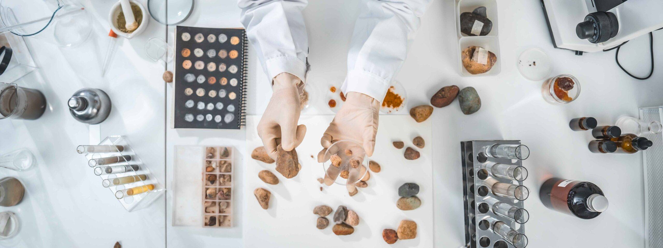 Rare Earths Norway represented in an image.