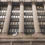 Fed Stagflation Dollar Trade: What Weak Jobs and Hot Inflation Mean for FX
